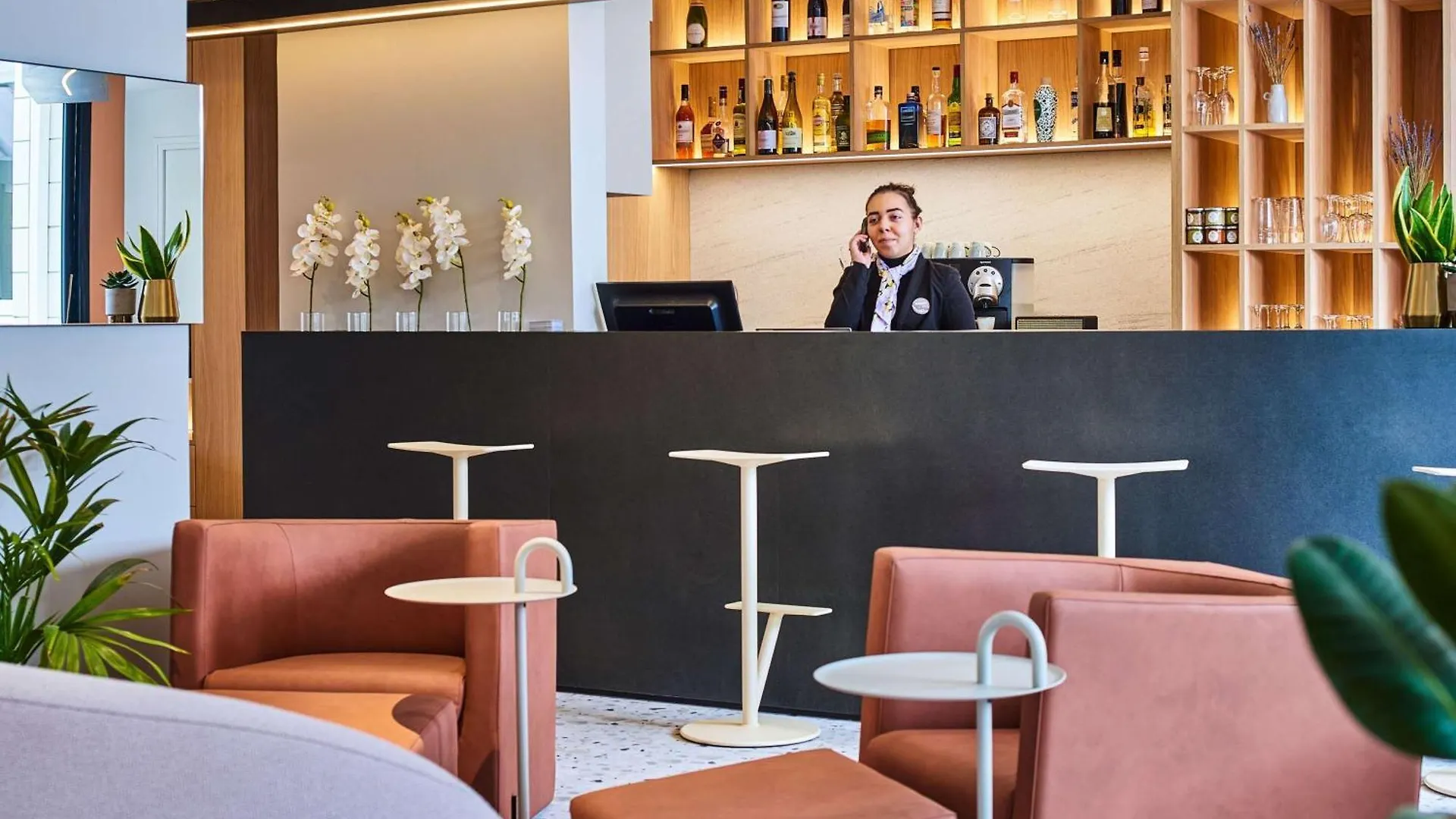 Hotel Mercure Paris 15 Porte De Versailles