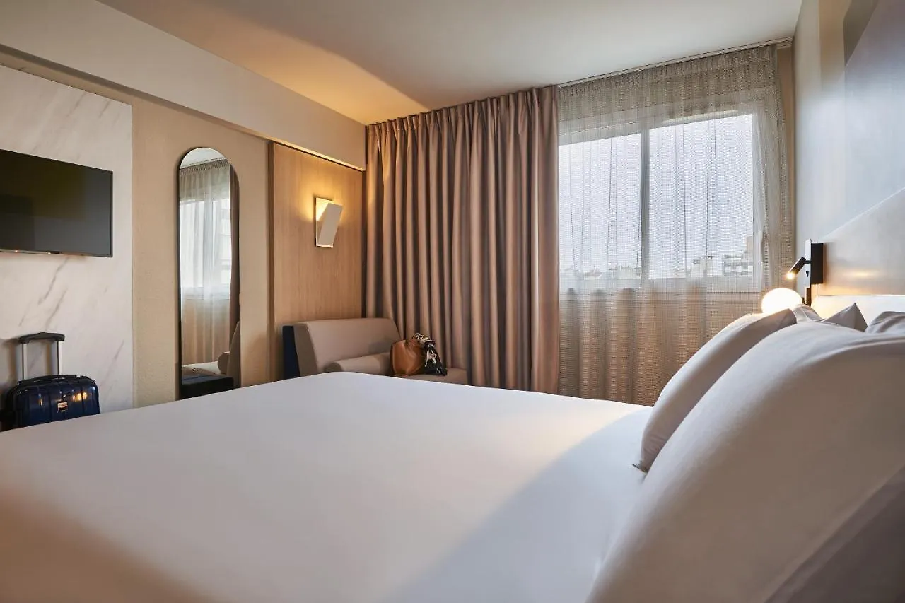 Hotel Mercure Paris 15 Porte De Versailles