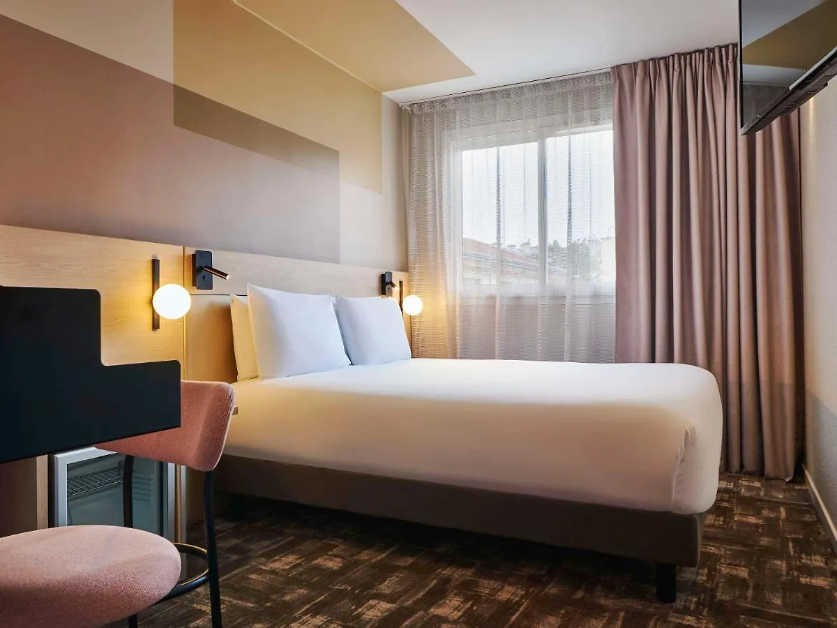 **** Hotel Mercure Paris 15 Porte De Versailles França