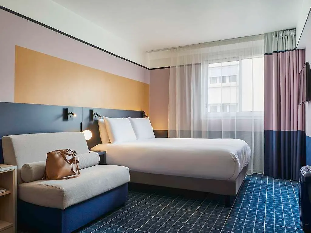 **** Hotel Mercure Paris 15 Porte De Versailles França