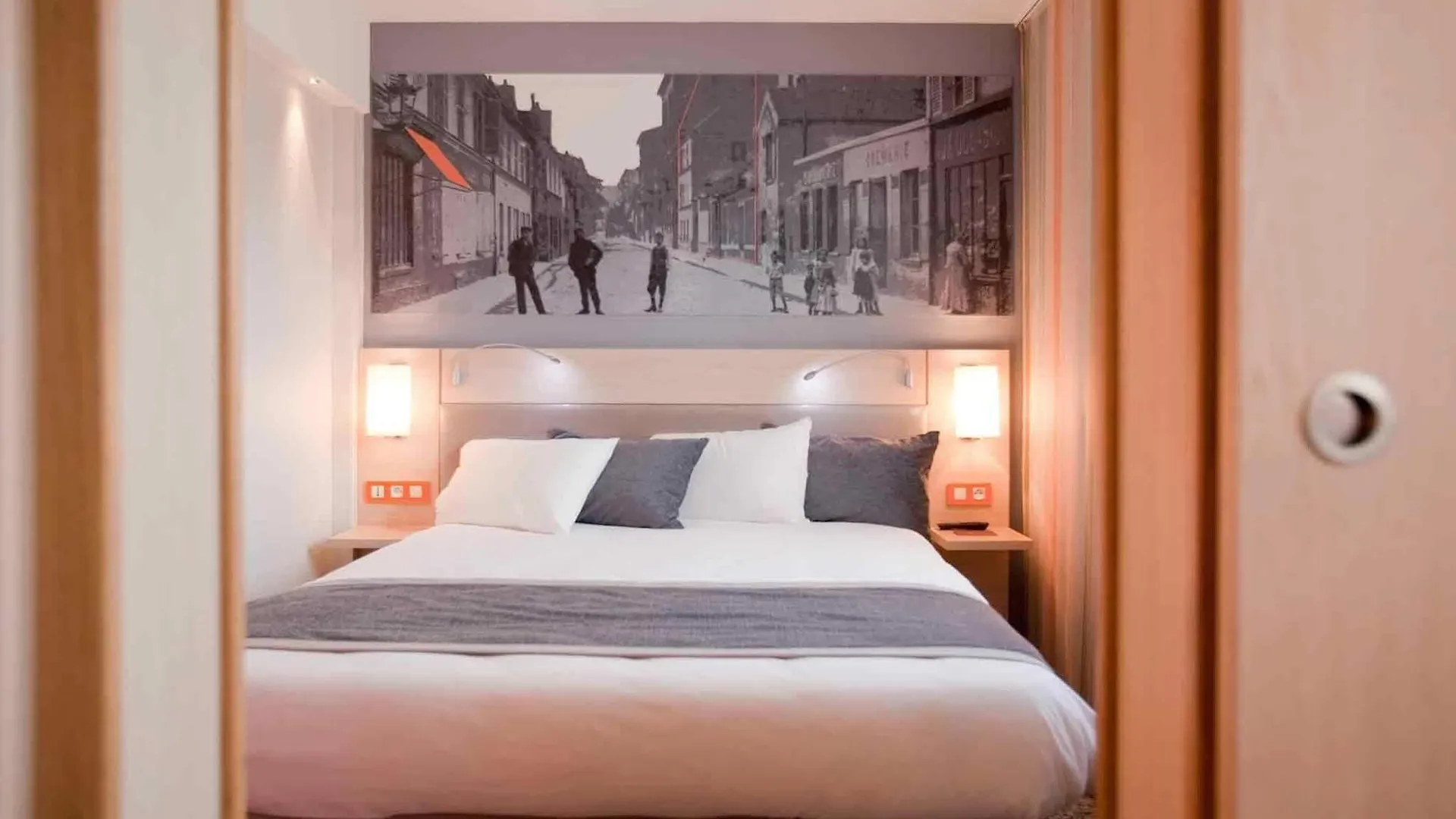Hotel Mercure Paris 15 Porte De Versailles